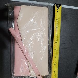 Damsel In Defense RFID Pocket Brook (wristlet)